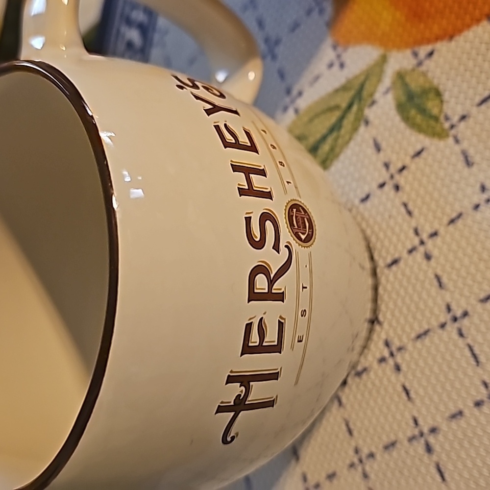 Mugs - Picture 2 of 4